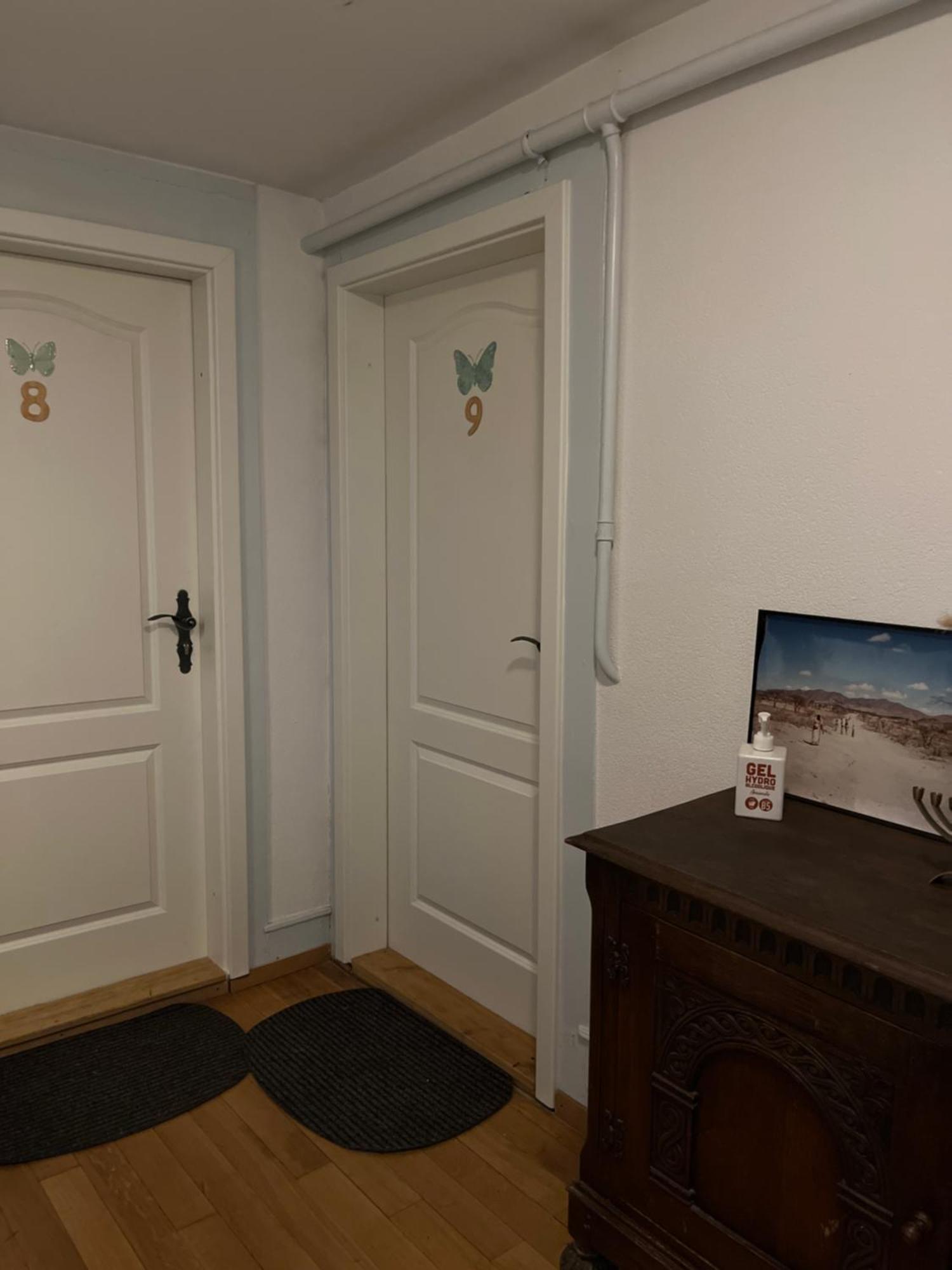 לה נובוויל Chambre Papillon Avec Acces Terasse מראה חיצוני תמונה